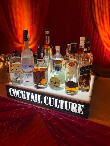 Complete Bar Solutions
